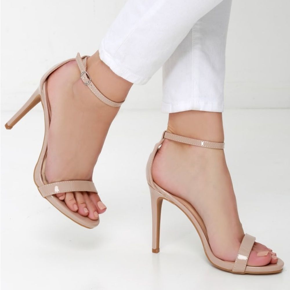 Abound Nordstrom Nude Beige Ankle Strap Heels Sandals Stiletto Pumps